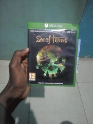 Jogo para Xbox One sea of thieves