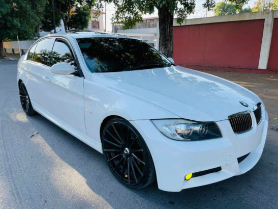 BMW 323i Msport