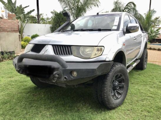 Vende-se Mitsubish Triton Diesel