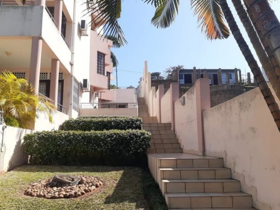 Luxueuse villa de 6 chambres sur Av. Julius Nyerere