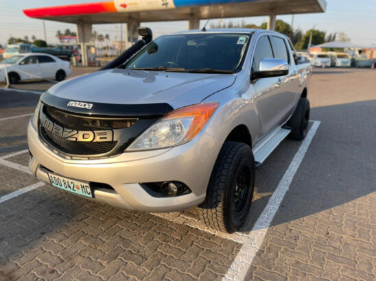 Mazda BT 50 Comprado no Agente Ronil Auto 2014