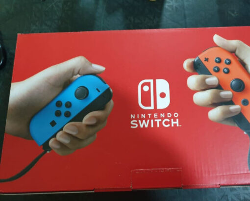 Nitendo Switch + 2 Jogos