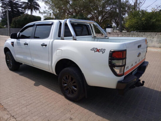 Ford RANGER  Modelo 2013 Manual