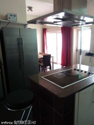 Vende-se moradia T4 com piscina e anexo – SOMMERSCHIELD