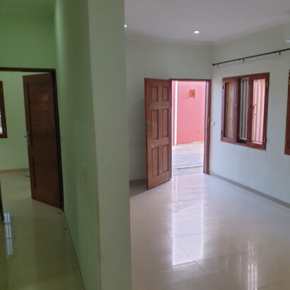 Vende se casa tipo 2 placa no bagamoyo