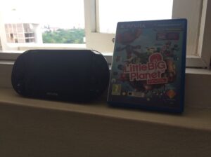 PS Vita + Little Big Planet