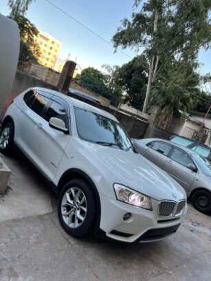 Marca – BMW – Modelo – X3 – Ano – 2012 – Quilometragem – 60.000km – Província – Maputo – Condição (novo/usado) – Usado – Matrícula (biométrica) – AJQ *** MC – Tipo de veículo(coupe, sedan, )