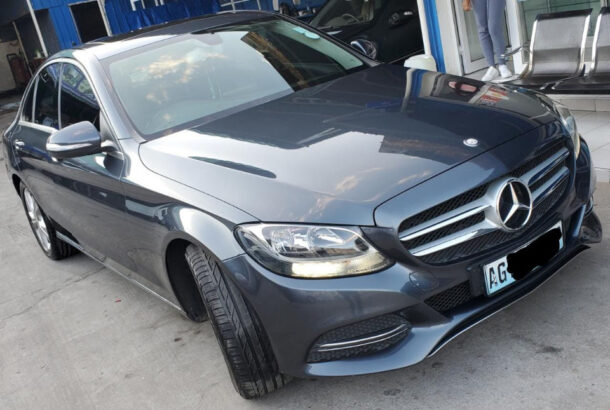 MERCEDES C220 ANO 2013