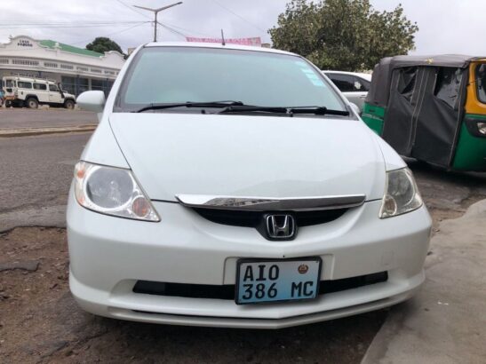 Vendo Honda Fit ária novo