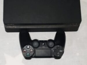 PlayStation 4 slim 500Gb