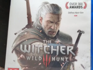 The WITCHER 3: Will Hunt PS4