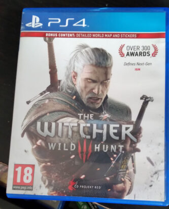 The WITCHER 3: Will Hunt PS4