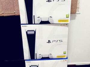 PlayStation 5 825GB ( selado )