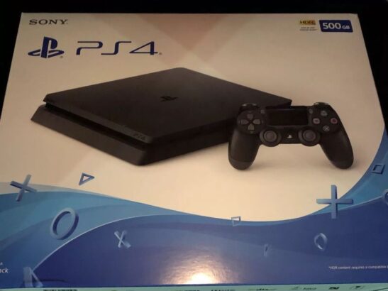 PS4 500GB Selado