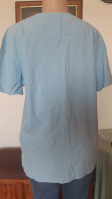 Vendo blusa usada ( CALAMIDADE)