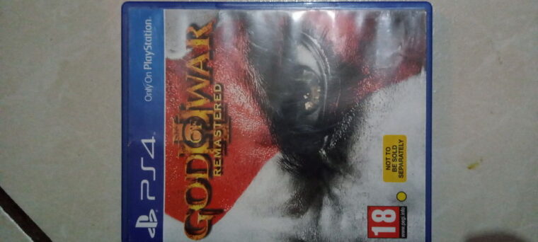 PS4 GOD OF WAR 3