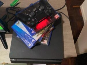 PlayStation 4 a venda