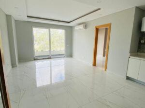 Vende-Se! Flat T1 Na Av. Marginal;