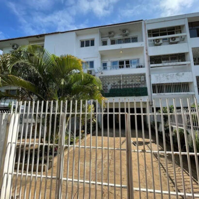 Vende-se Apartamento t3 Excelente fantástico na Sommerchield Remodelado