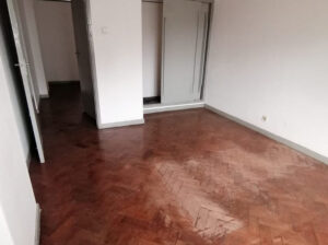 Vende-se Apartamento Tipo 3, 1°andar, na Coop, PH4