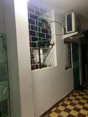 Vende-se Apartamento T2-5ANDAR no Bairro Central