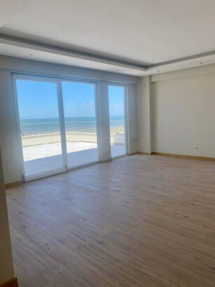 Vende-se apartamento tipo3 condominio Deco Assos com 270M2