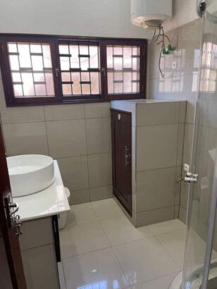 APARTAMENTO T2 RÉS DO CHÃO NO BAIRRO CENTRAL PRÓXIMO DO HOTEL ROVUMA