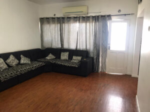 Vende-se apartamento tipo 3 no 3 andar no alto mae pro gym com parqueamento  e climatizada.