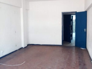 Vende-se Excelente Apartamento T2 no Bairro Central (Pandora)