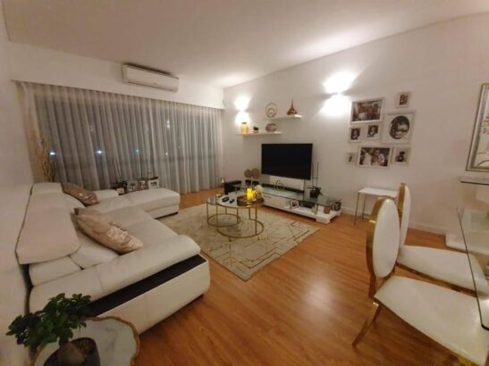 Vende-se Luxuoso Apartamento T3 com piscina e jardim no Xiluva Jardim.