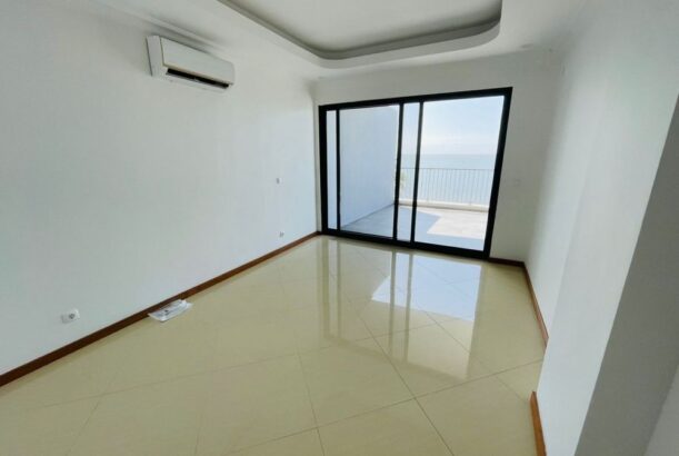 To let 3 bedroom apartment with sea view in Polana Cimento Neighborhood the Maresias Condominium.
