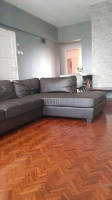 Vende se Excelente Apartamento T3 no Bairro Central; Avenida Marie Ngoabi e Karl max.5andar Prédio Seguro e Limpo Park para 2 Carros Preço: 5.500.000.00 Negociável