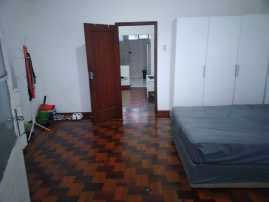 Arrenda-se Luxuoso Apartamento T1 SEM MÓVEIS 2⁰Andar no Bairro da Polana