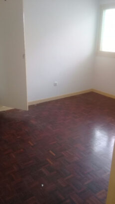 Vendo flat tipo-2 2andar pronta habitar bairro da Polana