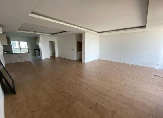 Apartamento de 3 habitaciones en venta en Kurhula