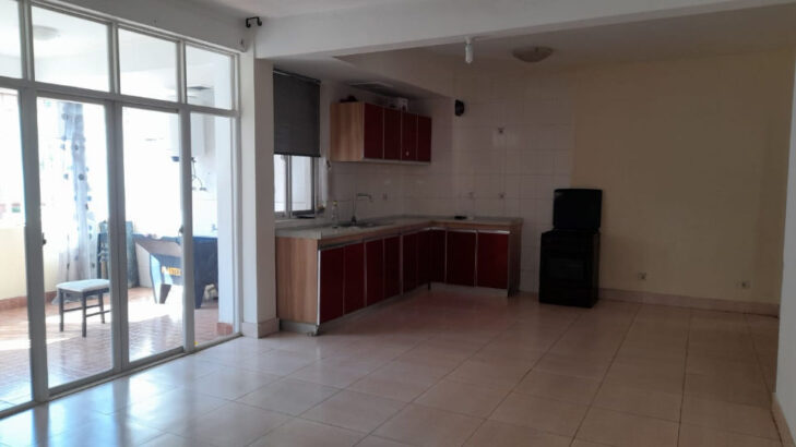 NÃO PERCA ESTA OPORTUNIDADE. VENDE-SE ESTE APARTAMENTO T3 SUPER LUXUOSA