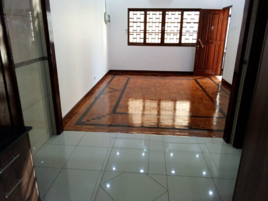 Vende-se excelente apartamento tipo2no bairro central na av ho chi min proximo ao tiger center, marque já a sua visita