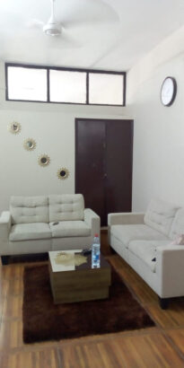 Vende-se Flat T2. 3•andar no bairro Central.