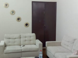 Vende-se Flat T2. 3•andar no bairro Central.