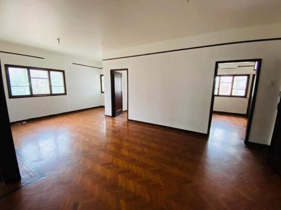 Vende-se Apartamento T3 na polana próximo ao hotel Cardoso