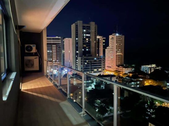 Se vende apartamento de 3 habitaciones en Polana