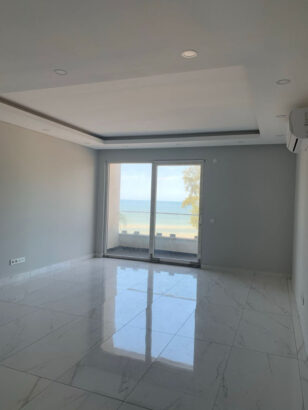 Vendo Apartamento T3 Com Vista Para Mar ,na Marginal