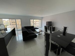 Vende-se Apartamento T3 no Condomínio SAPPHIRE.