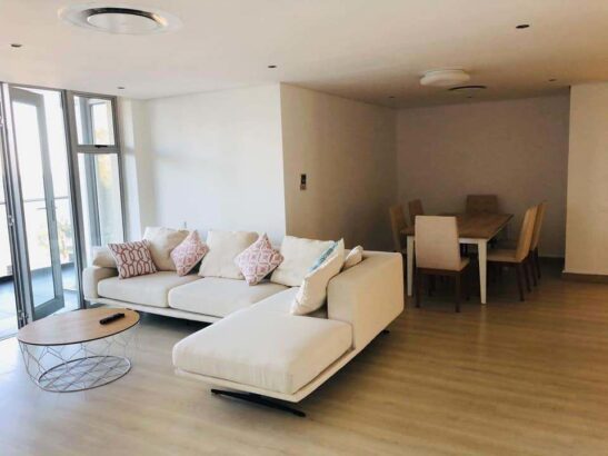 Luxury Apartment T3 Furnished in Shopping Mares in Marginal