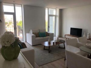 Vende-se: Apartamento T2 no condomínio Olímpic Terrace.