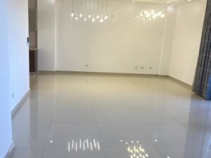 Arrenda-se: Apartamento T3 no Condominio Karibu