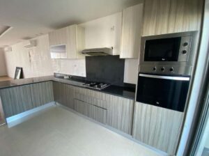 Vende-se Apartamento T3 no Condomínio Kurhula na Avenida Marginal