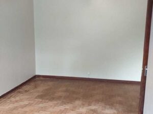 Vende-se Excelente Apartamento T3 no Bairro da Malhangalene (Na Praceta do Bombi)