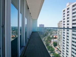 ARRENDA-SE APARTAMENTO T-3 NO CONDOMINIO PLATINIUM