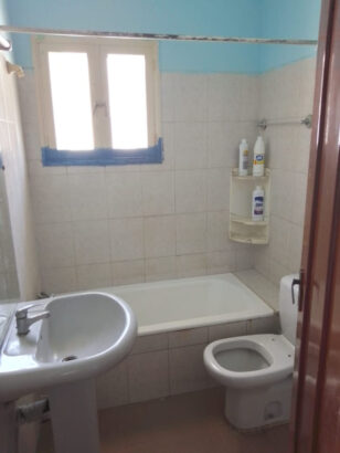 Arrenda se apartamento T1 +1 Bairro Malhangalene/ Av Agostinho Neto